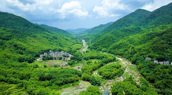 東水山景區(qū)——旅游避暑勝地